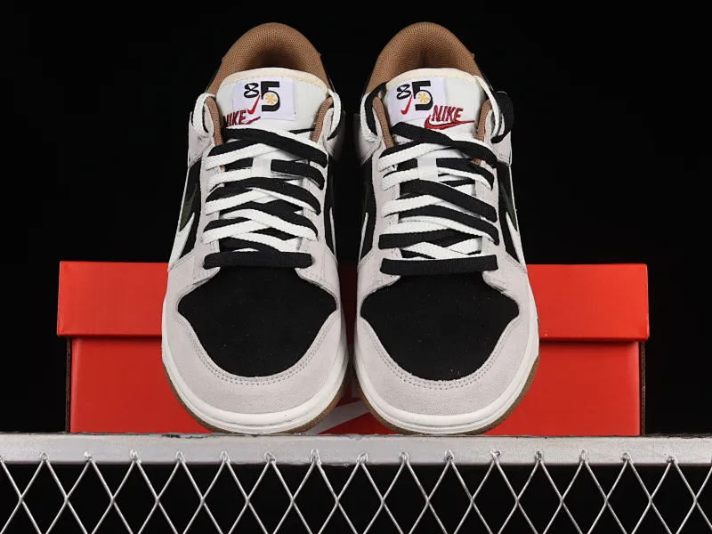All categories Nk SB Dunk series Nk SB Dunk Low low-top sneakers Nk SB Dunk Low "85" black and gray graffiti SB low-top sports and leisure sneakers DO9457-123